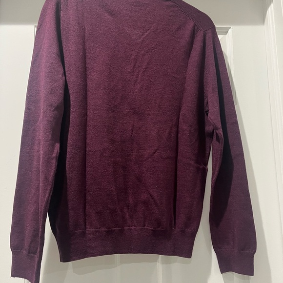 J. Crew Men's Merino Wool Slim V-Neck Sweater M - Picture 3 of 5